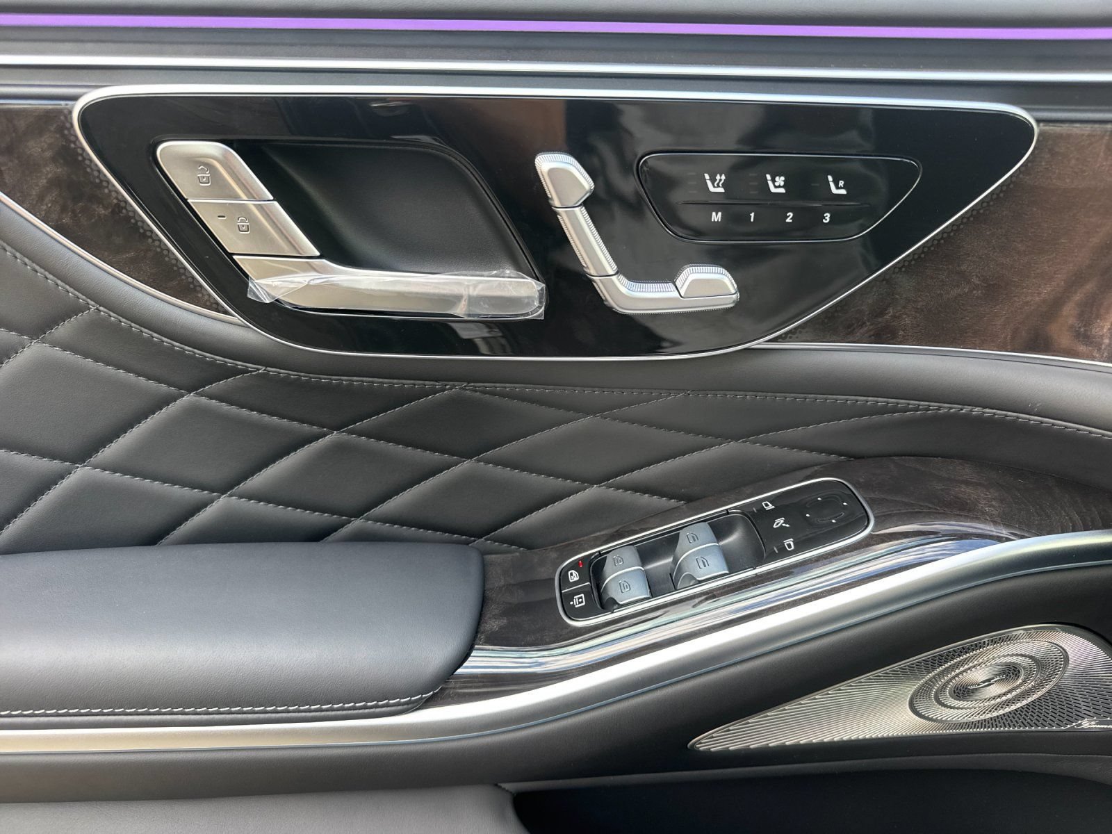 New 2027 Mercedes-Benz S 580 4MATIC Sedan image 11