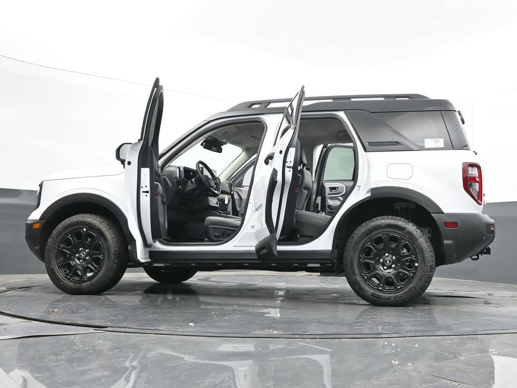 New 2025 Ford Bronco Sport Badlands image 62