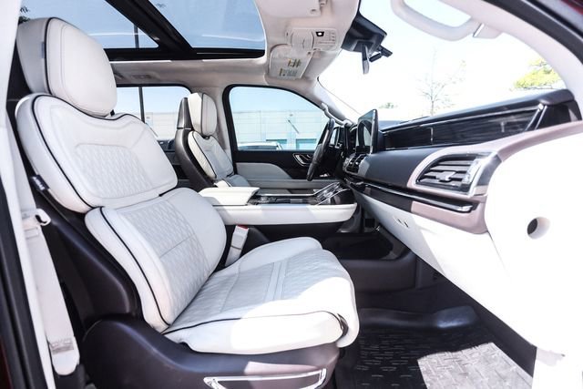 Used 2019 Lincoln Navigator L Black Label w/ Cargo Package AWD/4WD image 71