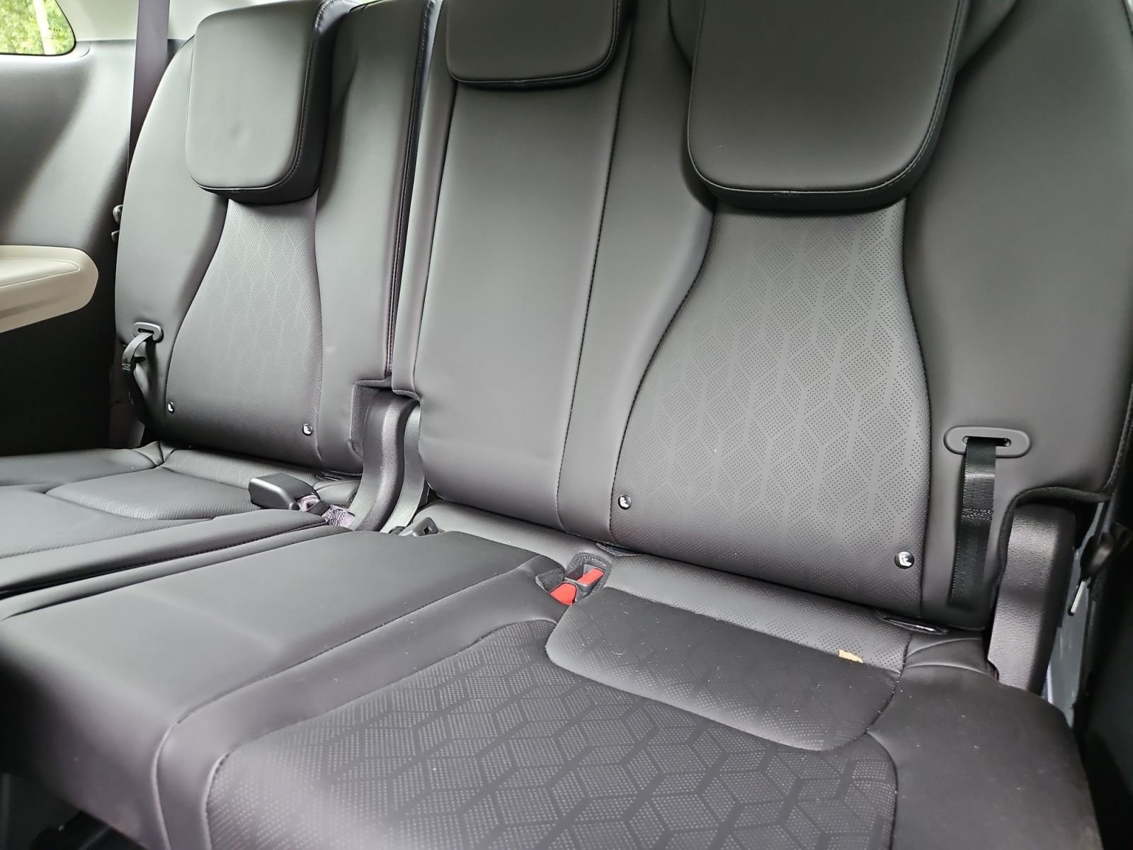 Used 2024 Kia Carnival SX FWD image 20