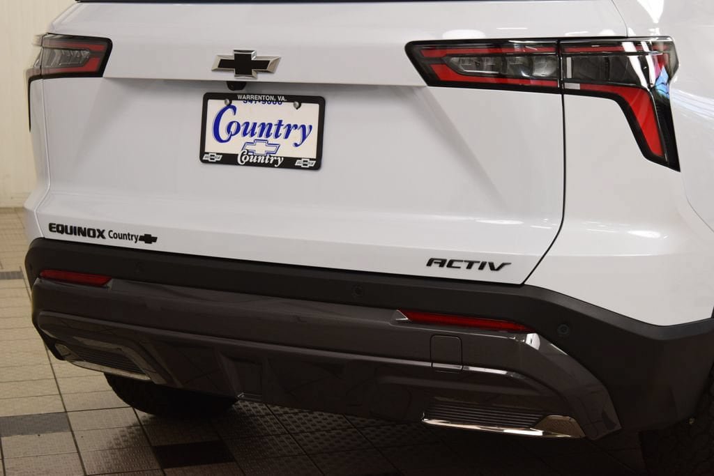New 2027 Chevrolet Equinox ACTIV w/ Safety and Technology Package FWD image 22