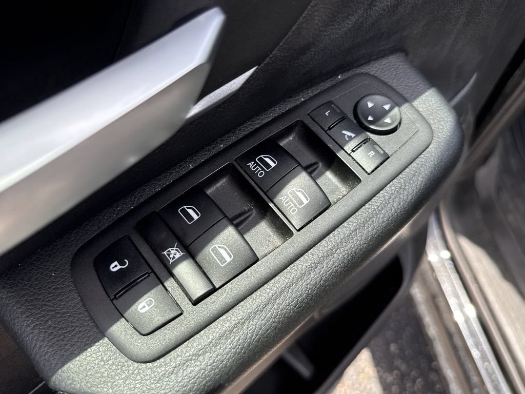 Used 2023 RAM 1500 Lone Star RWD image 10