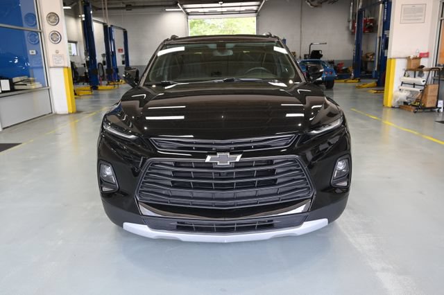 Used 2020 Chevrolet Blazer LT FWD image 2