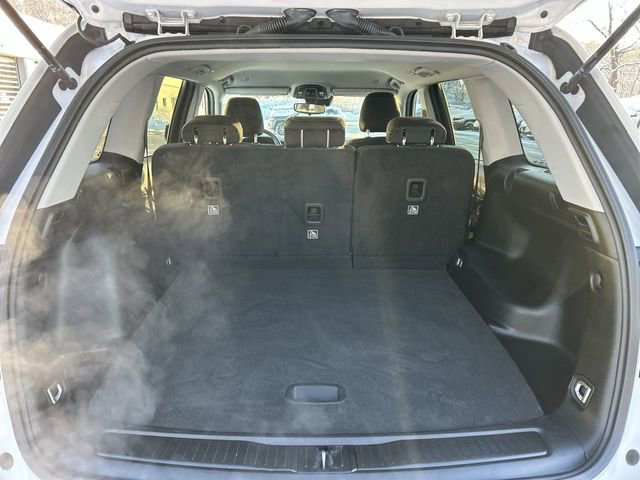 Used 2023 Jeep Grand Cherokee Laredo image 26