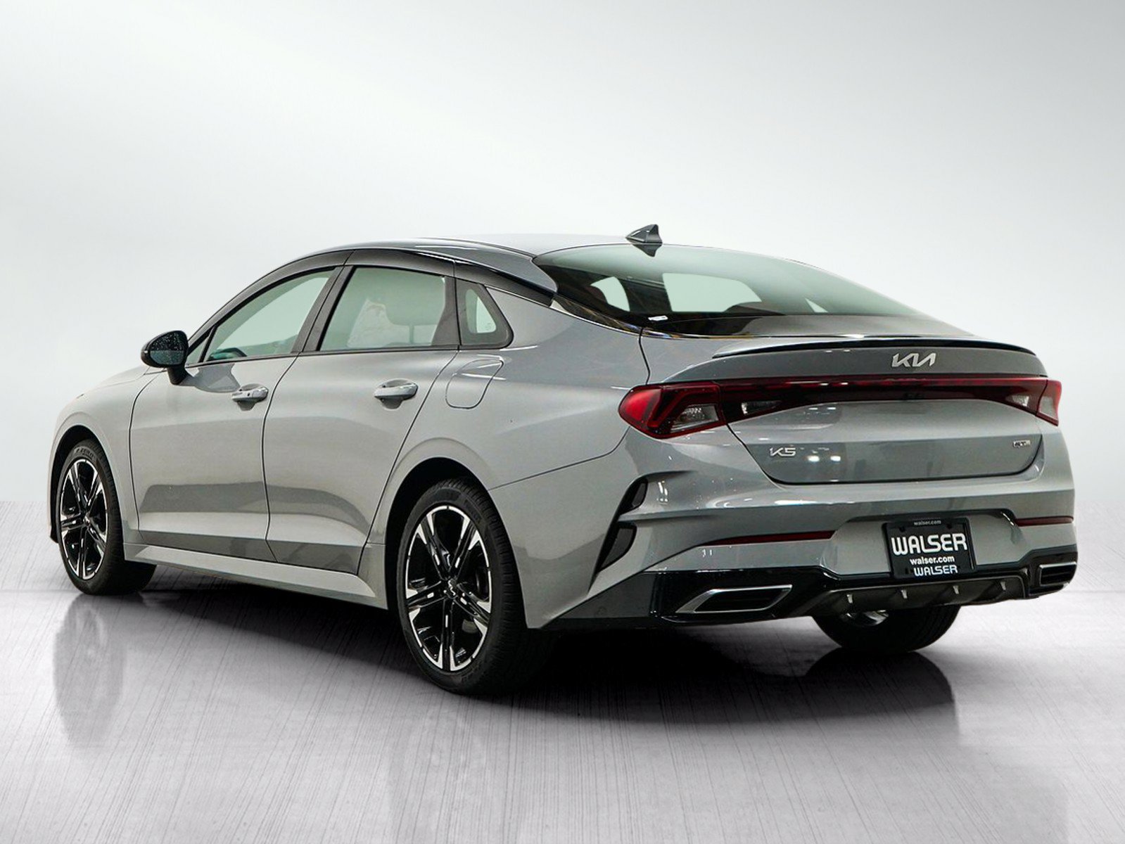 Used 2023 Kia K5 GT-Line w/ GT-Line Premium Package FWD image 4