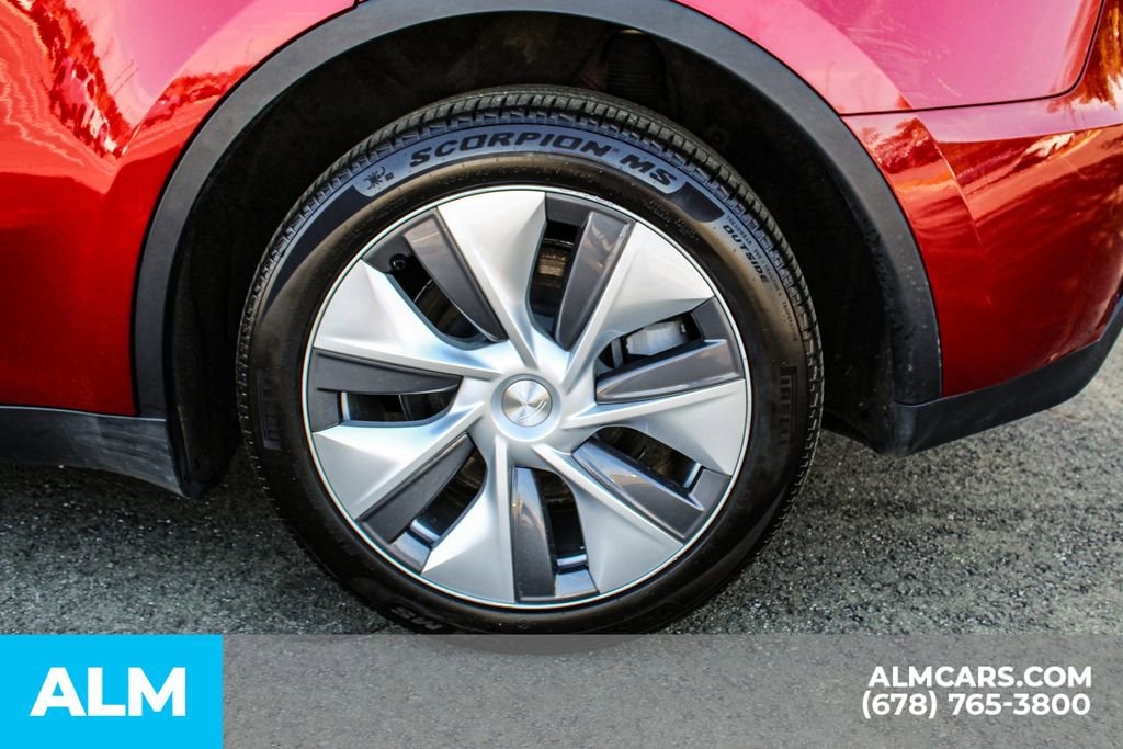 Used 2024 Tesla Model Y Long Range image 16