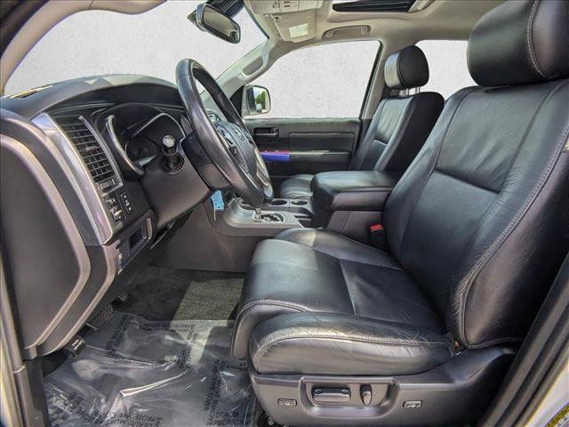 Used 2018 Toyota Sequoia TRD Sport AWD/4WD image 18