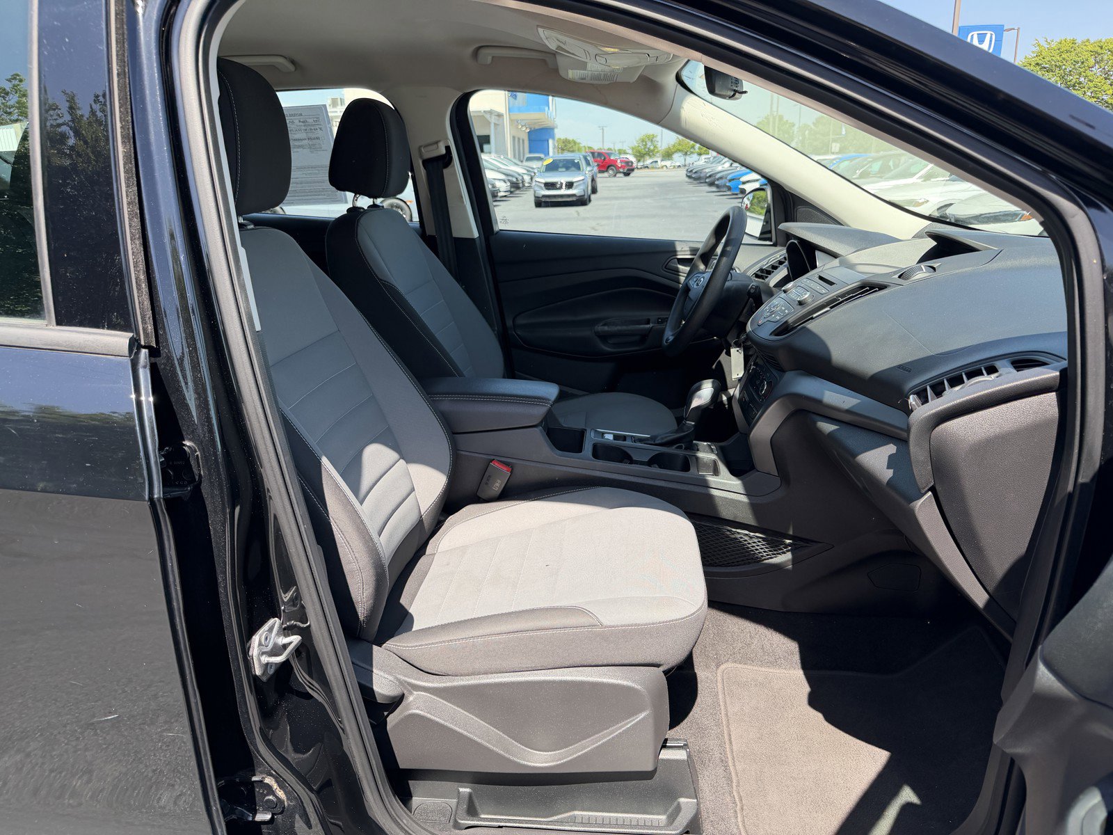 Used 2017 Ford Escape S FWD image 15