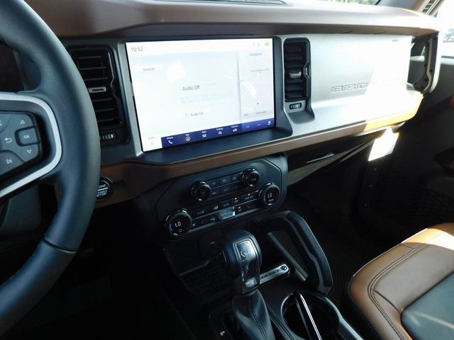 New 2024 Ford Bronco Outer Banks AWD/4WD image 35