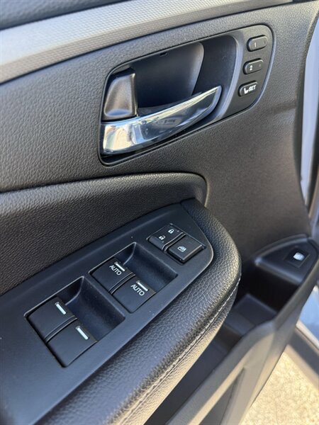 Used 2023 Honda Ridgeline RTL-E image 15