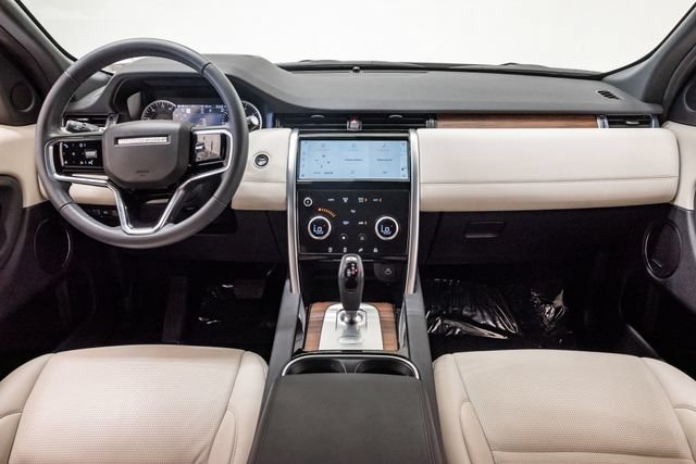 Used 2023 Land Rover Discovery Sport SE AWD/4WD image 25