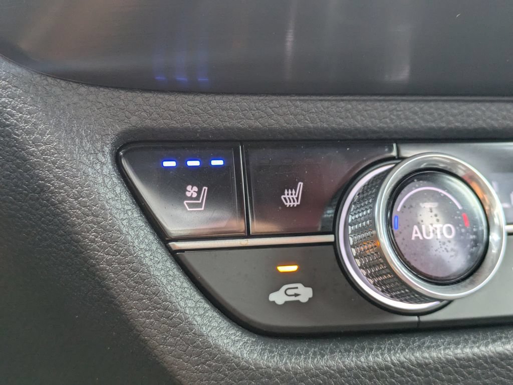 Used 2025 Acura ADX A-Spec FWD image 24