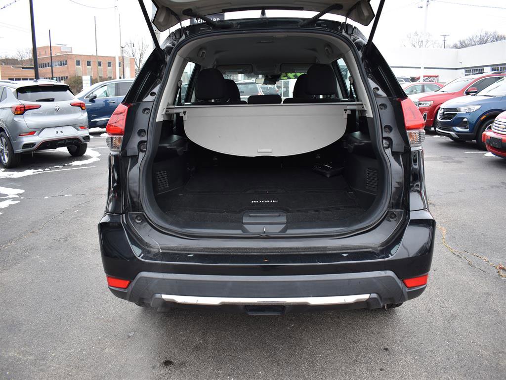 Used 2020 Nissan Rogue S image 9