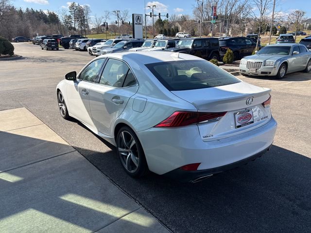 Used 2017 Lexus IS 300 300 w/ Premium Package image 3