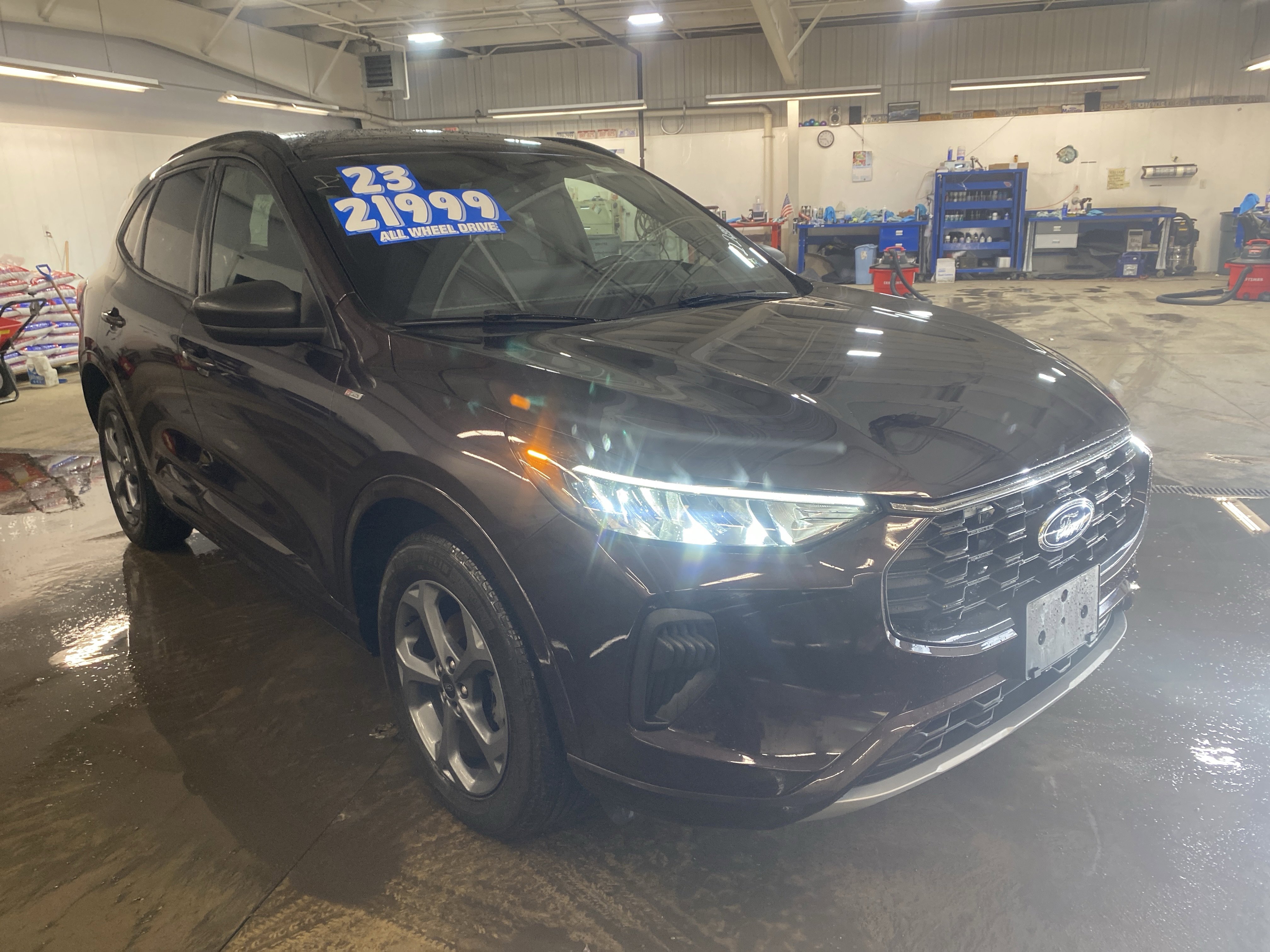 Used 2023 Ford Escape ST-Line w/ Tech Pack #1 image 3