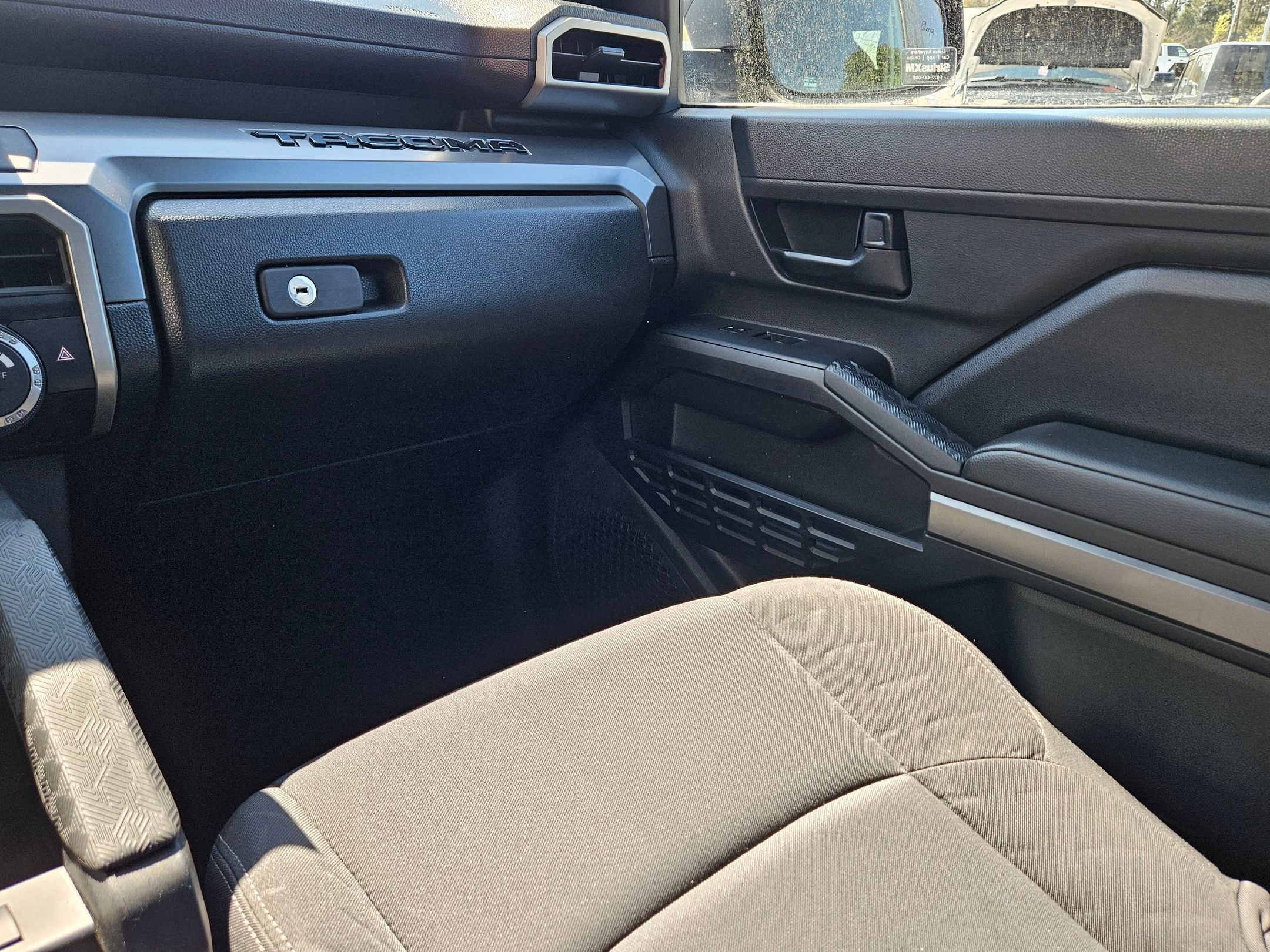 Used 2024 Toyota Tacoma SR5 image 11