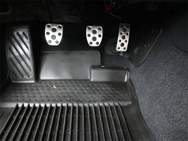 Used 2025 Toyota GR86 Premium image 8