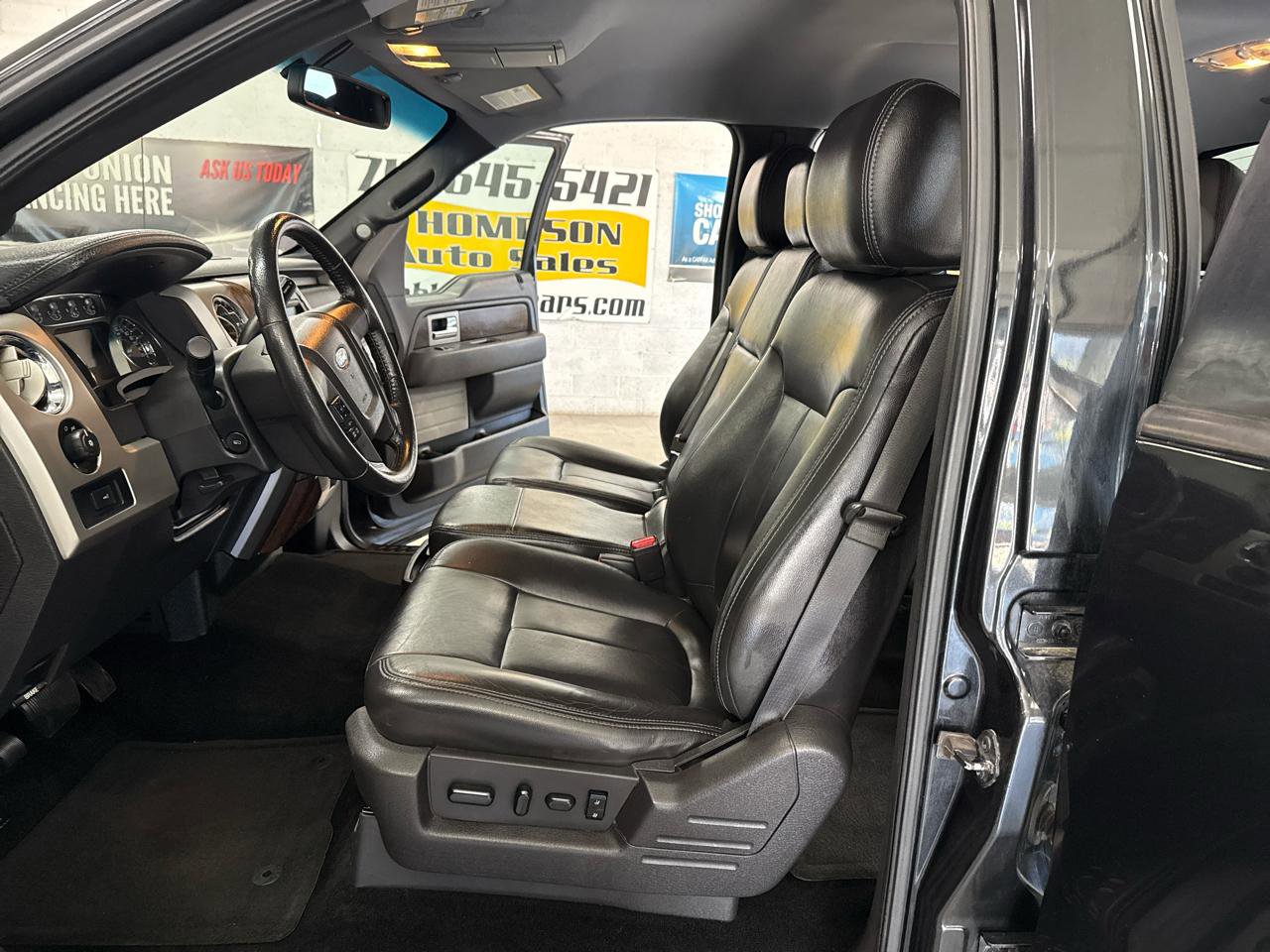 Used 2013 Ford F150 Lariat w/ Mid Equipment Group image 8