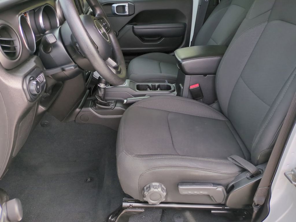 Used 2022 Jeep Wrangler Unlimited Sport image 12