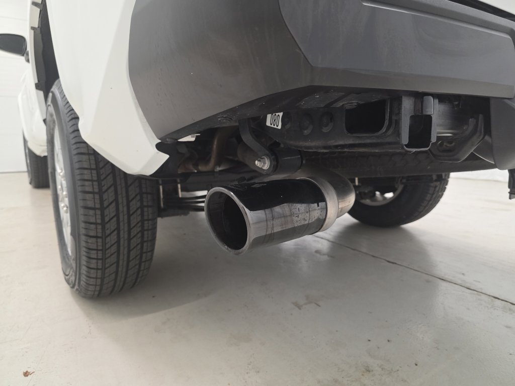 Used 2025 Toyota Tacoma SR AWD/4WD image 17