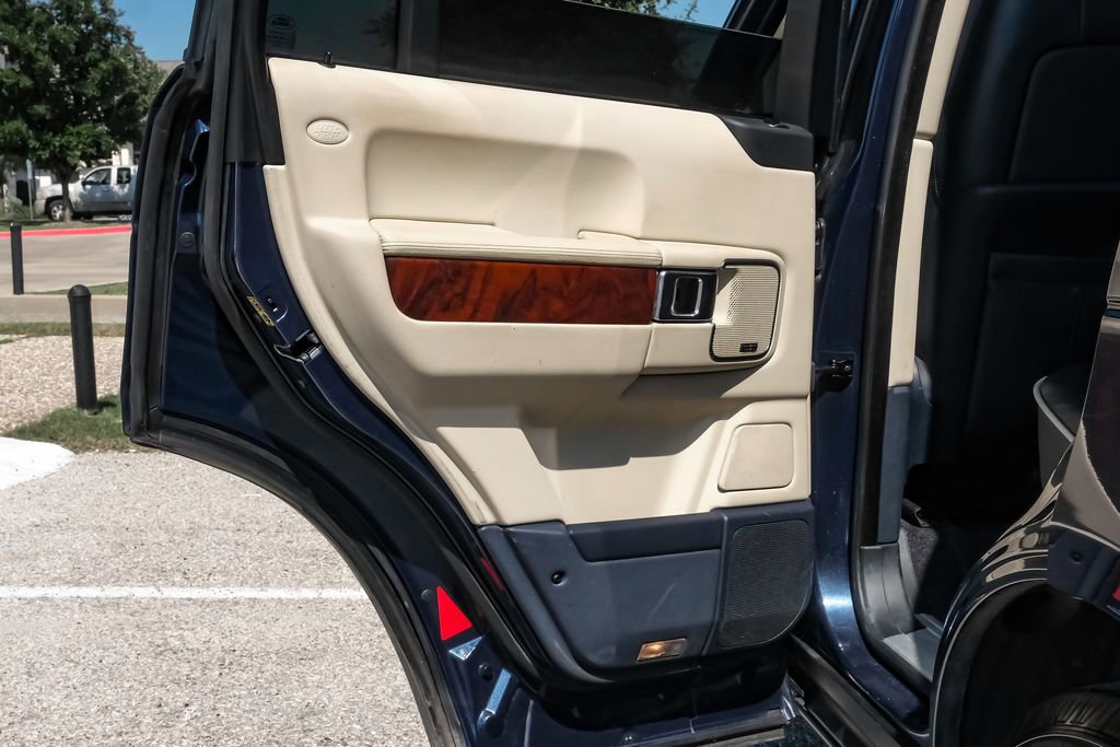 Used 2012 Land Rover Range Rover Supercharged AWD/4WD image 51