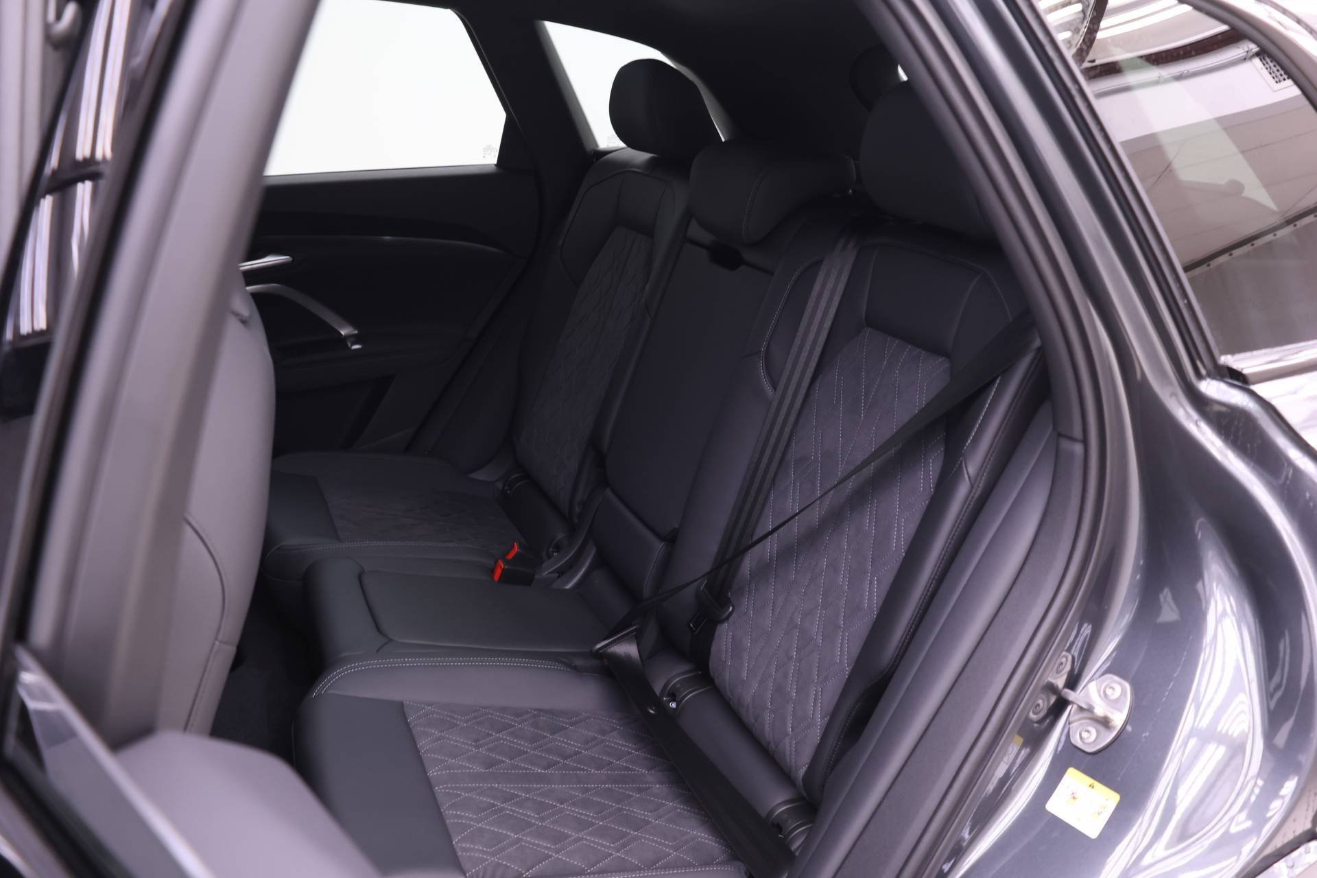 New 2025 Audi SQ5 Premium Plus image 11