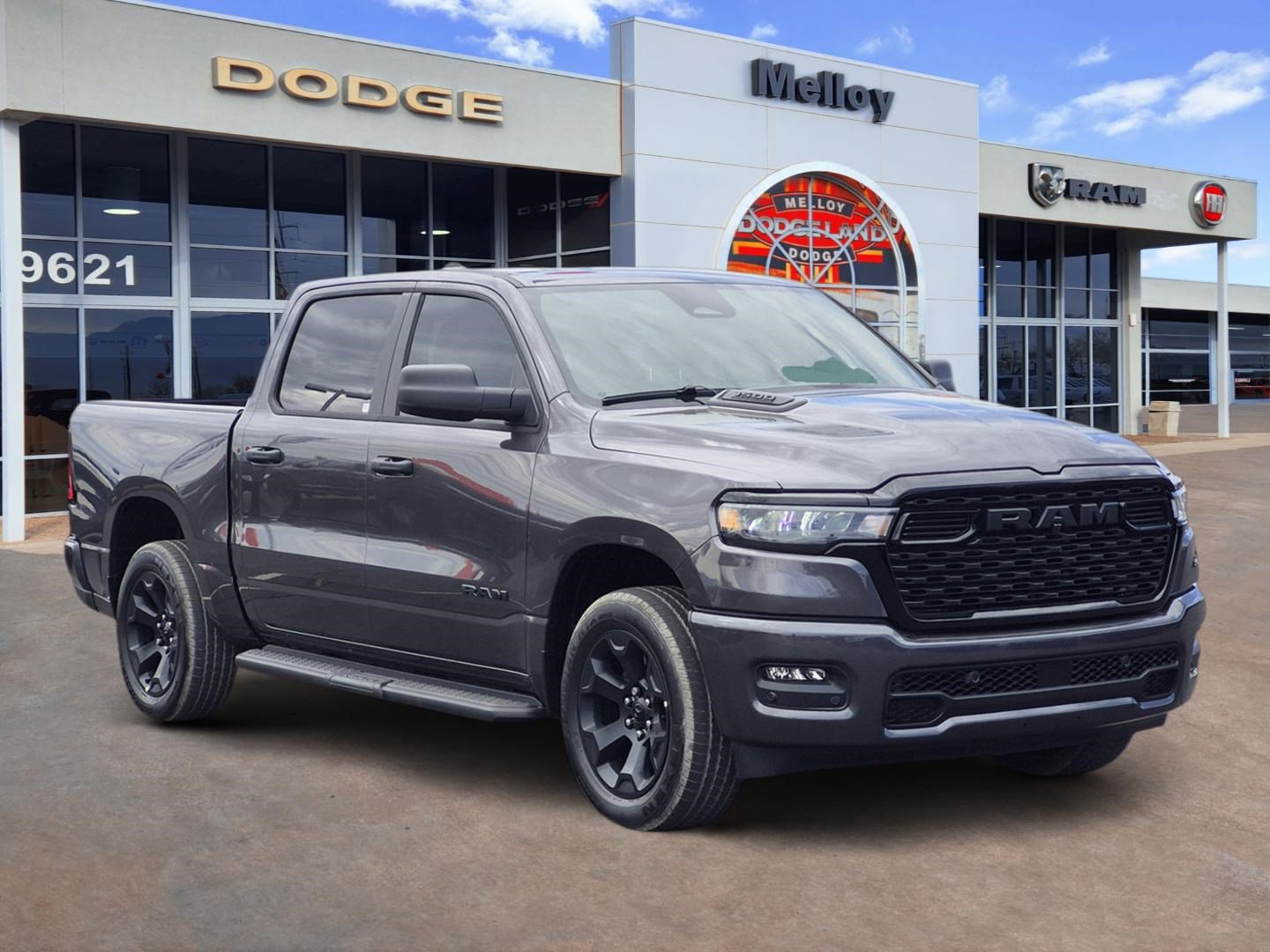 New 2026 RAM 1500 Express AWD/4WD image 3
