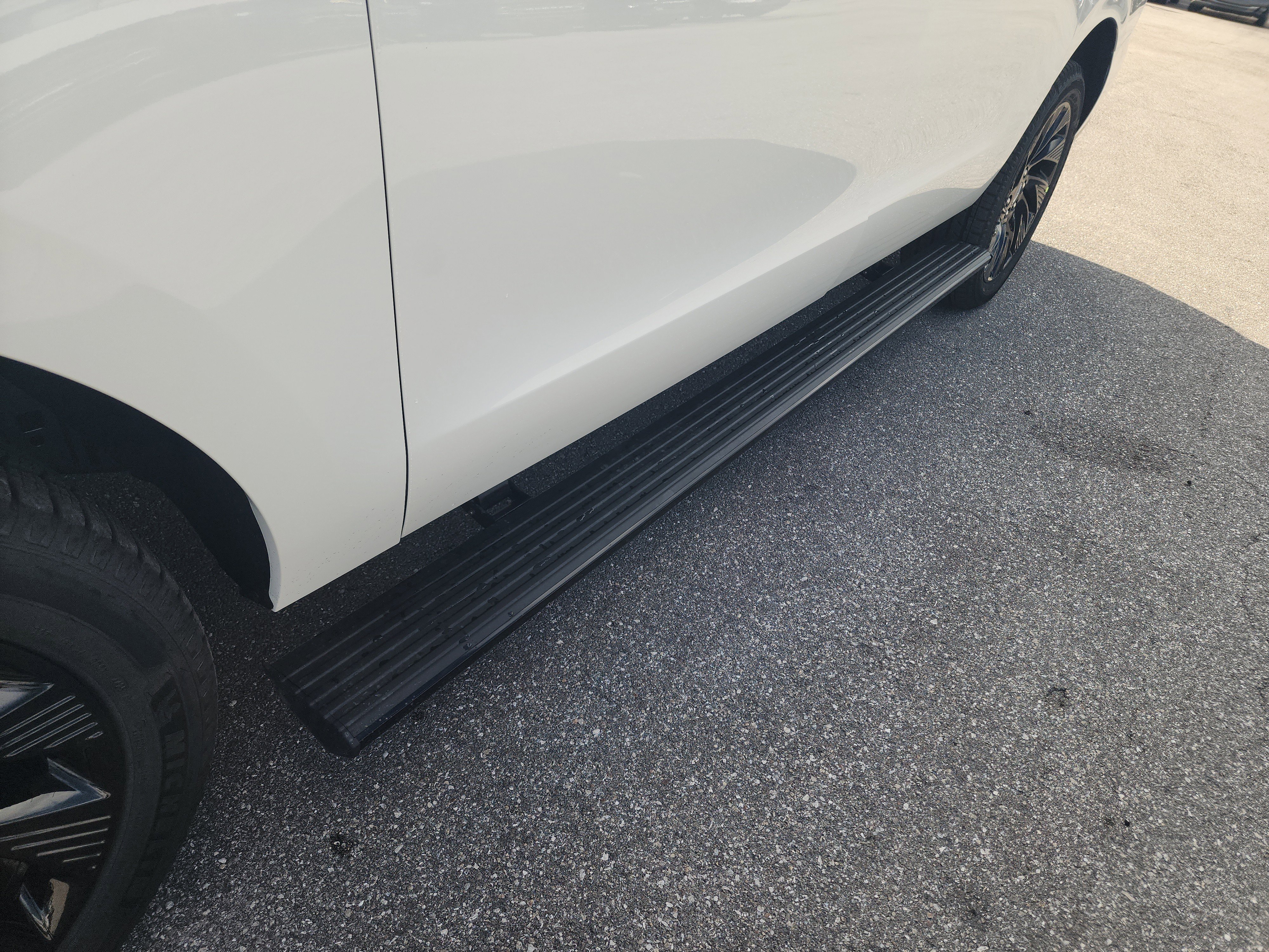 New 2026 Lincoln Navigator L Reserve w/ Jet Appearance Package image 11