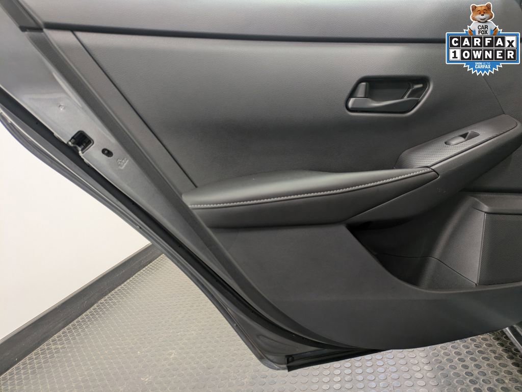 Used 2024 Nissan Sentra SV image 23