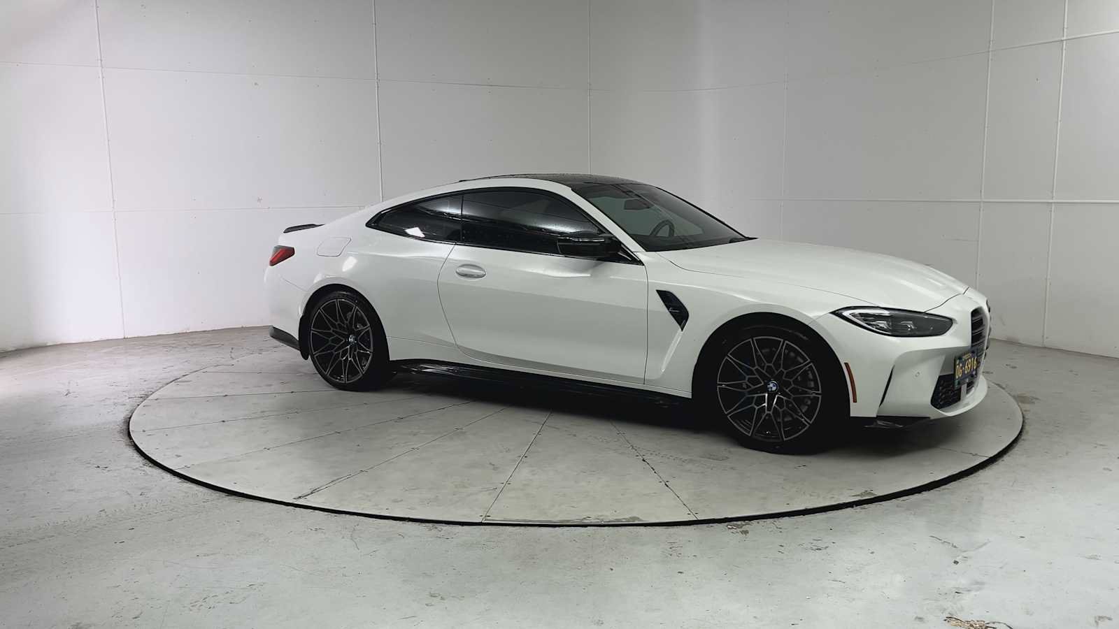 Used 2024 BMW M4 xDrive Competition AWD/4WD image 8