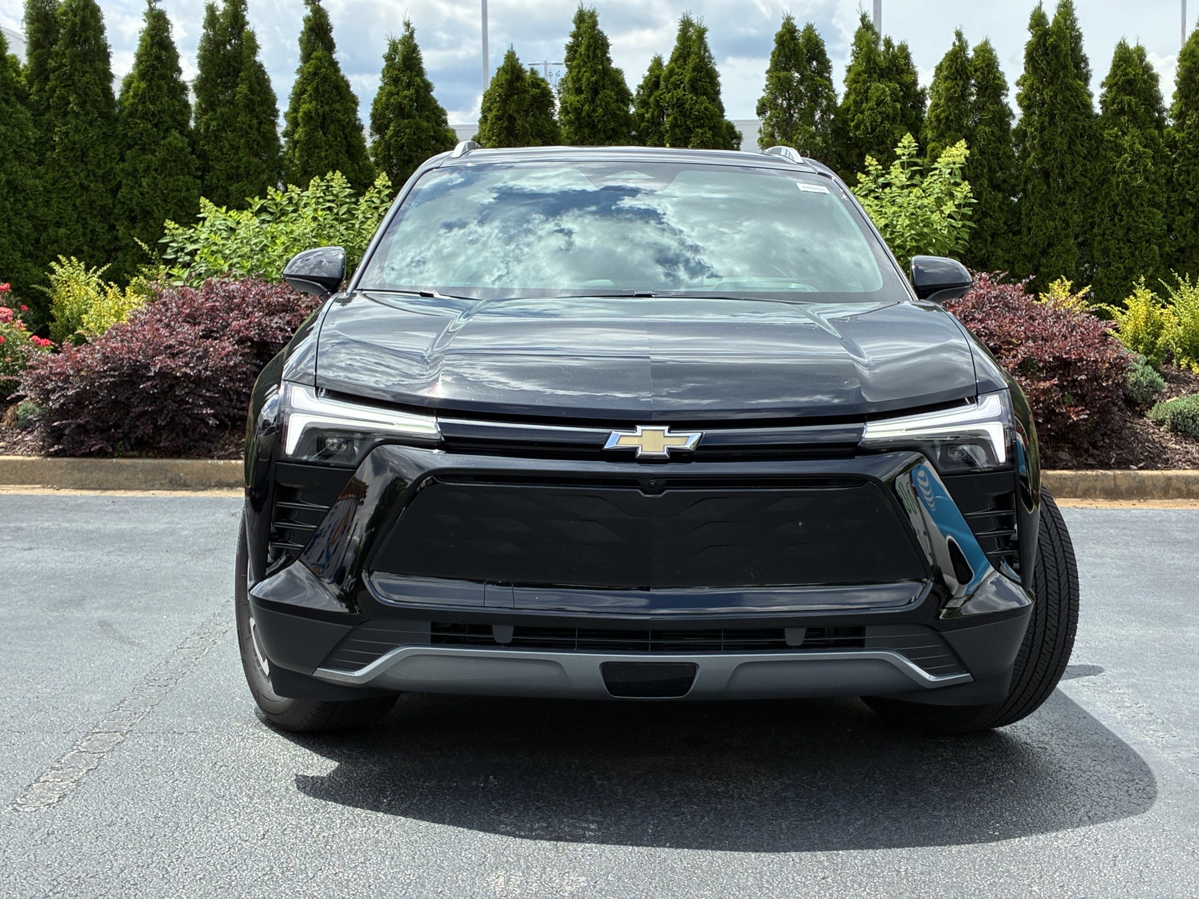 Used 2026 Chevrolet Blazer EV LT FWD image 5