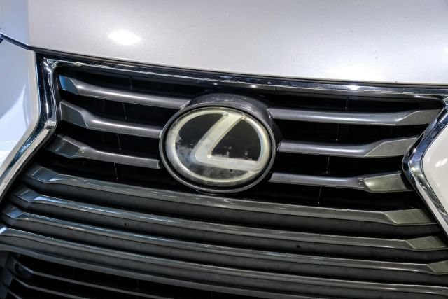 Used 2017 Lexus IS 200t w/ Premium Package RWD image 56