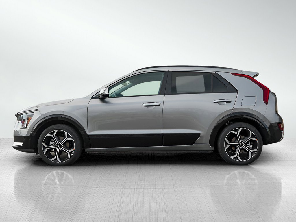 New 2026 Kia Niro SX Touring image 4