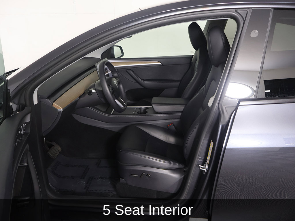Used 2024 Tesla Model Y Long Range RWD image 32