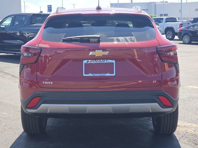 New 2026 Chevrolet Trax LT w/ Driver Confidence Package FWD image 22