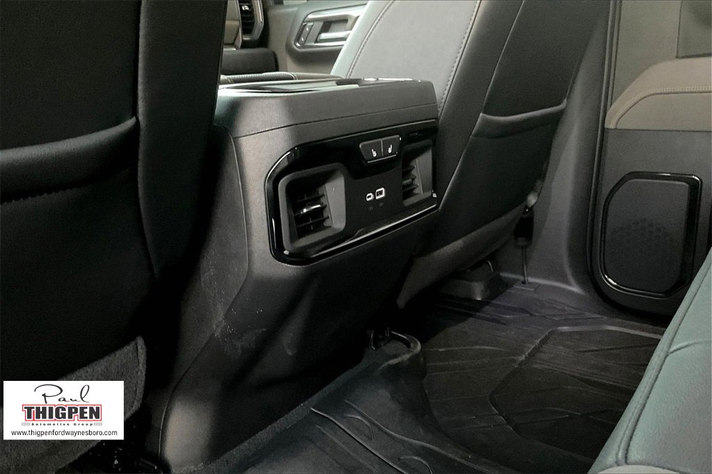 Used 2025 Chevrolet Silverado 2500 LT w/ Convenience Package image 33