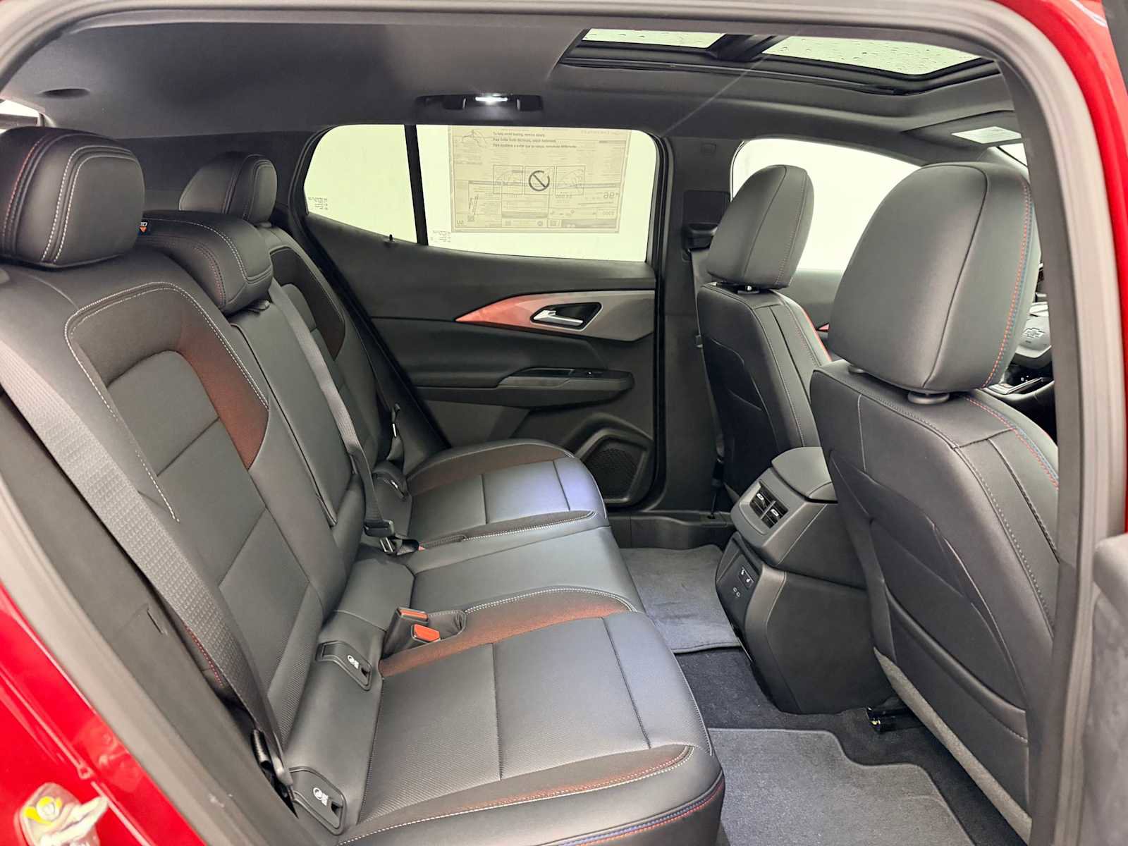 New 2026 Chevrolet Equinox EV RS image 21