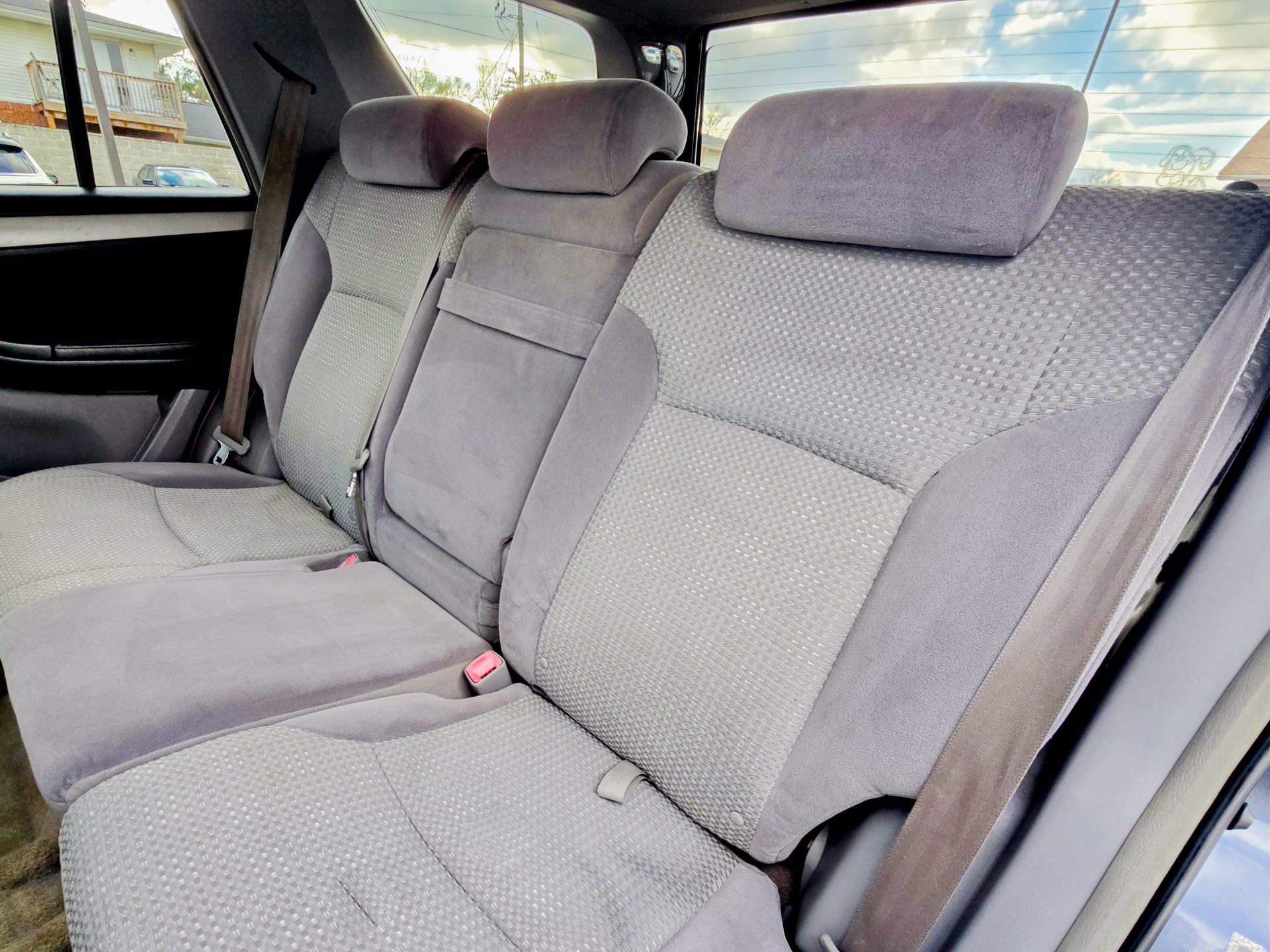 Used 2005 Toyota 4Runner SR5 AWD/4WD image 19