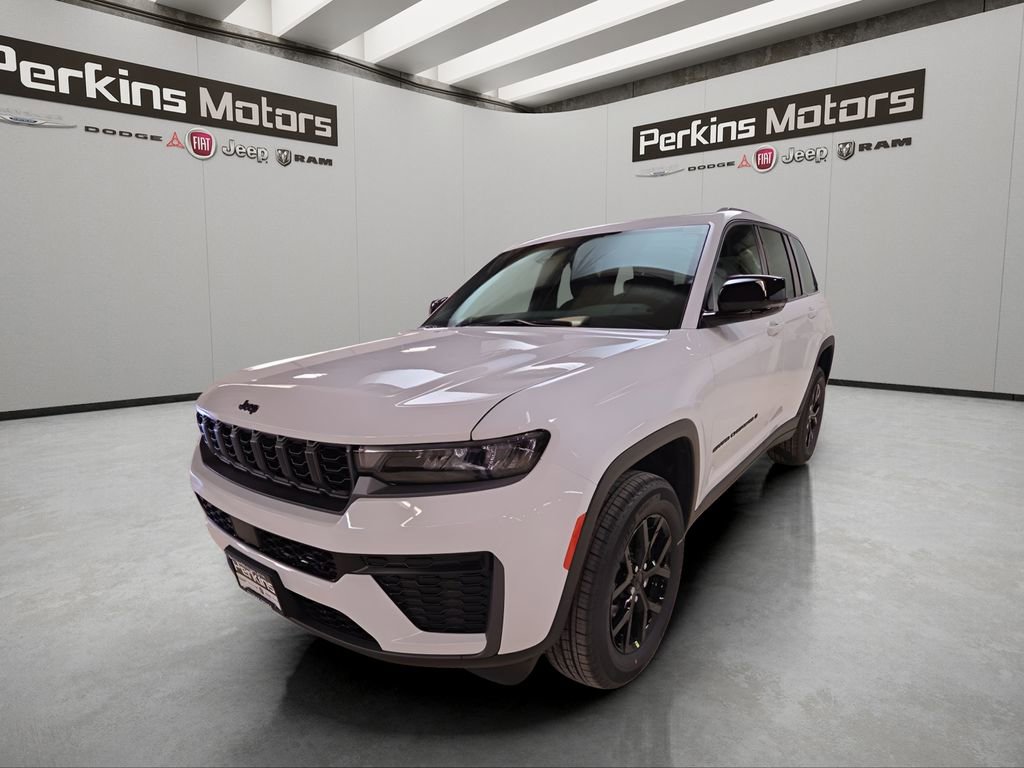 New 2026 Jeep Grand Cherokee Altitude image 1