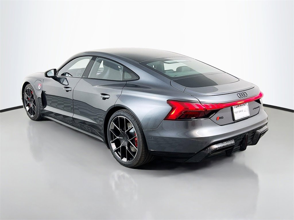 New 2026 Audi RS e-tron GT performance image 5