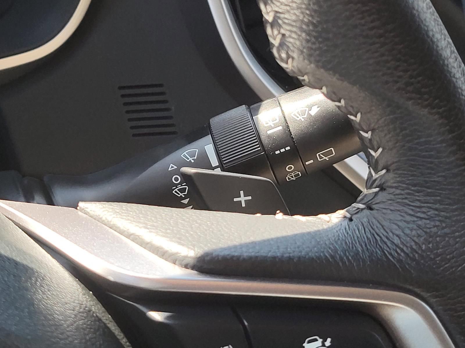 Used 2024 Subaru Ascent Premium w/ Convenience Package image 29