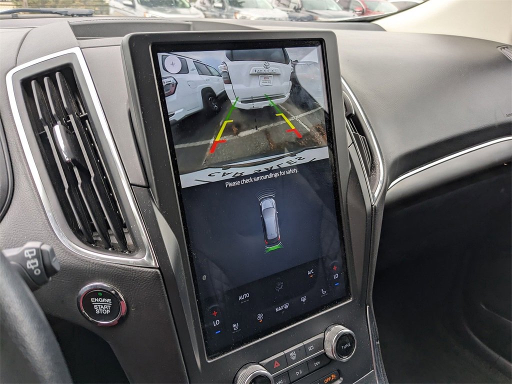 Used 2024 Ford Edge Titanium image 23