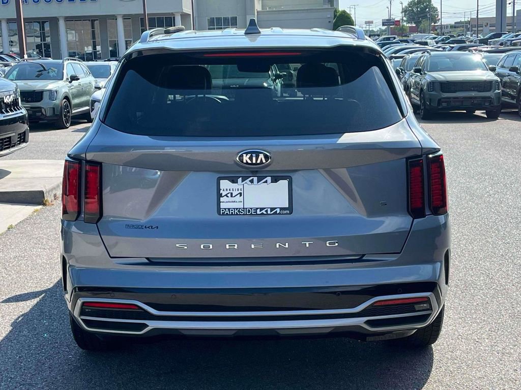 Used 2021 Kia Sorento S FWD image 28