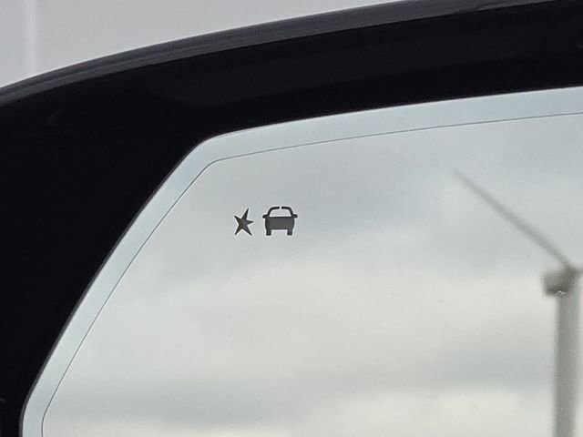 New 2026 GMC Yukon XL Denali w/ Sun & Power Step Package image 13