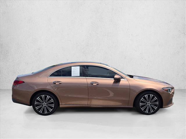 Used 2021 Mercedes-Benz CLA 250 image 4