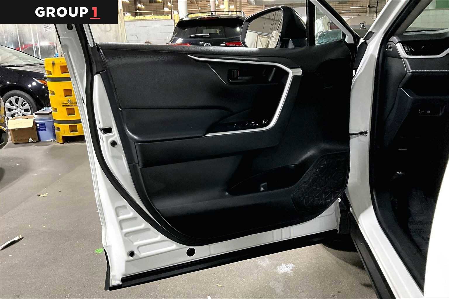 Used 2023 Toyota RAV4 LE FWD image 22