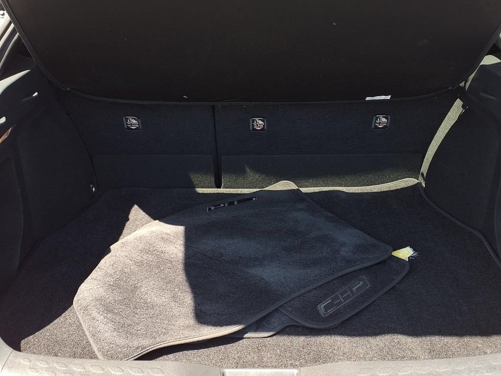 Certified 2018 Toyota C-HR XLE FWD image 8