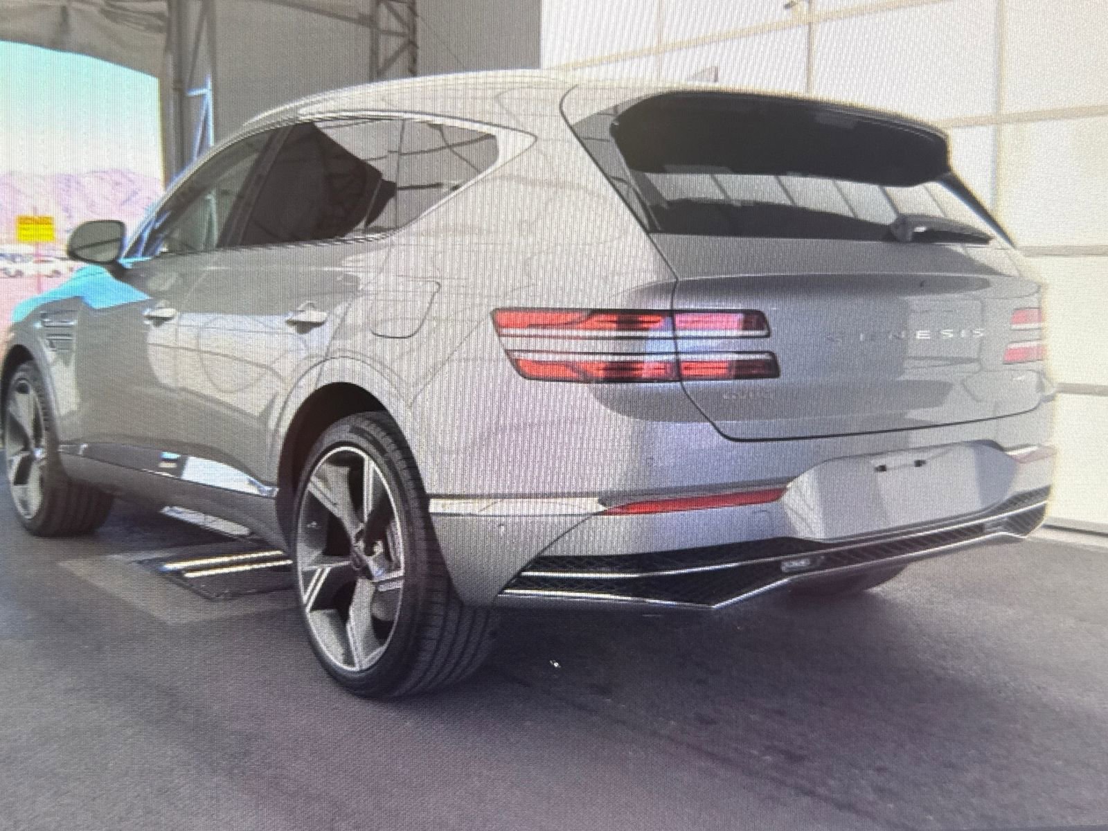 Used 2026 Genesis GV80 2.5T Prestige image 3