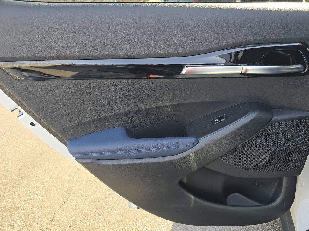 Used 2024 Kia Seltos S image 25