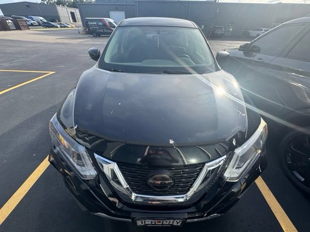Used 2018 Nissan Rogue S AWD/4WD image 2